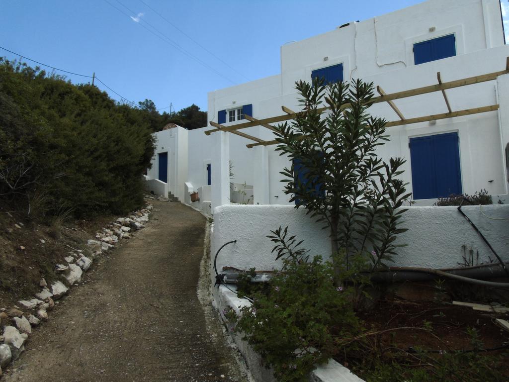 Mely Hotel Kapsálion エクステリア 写真