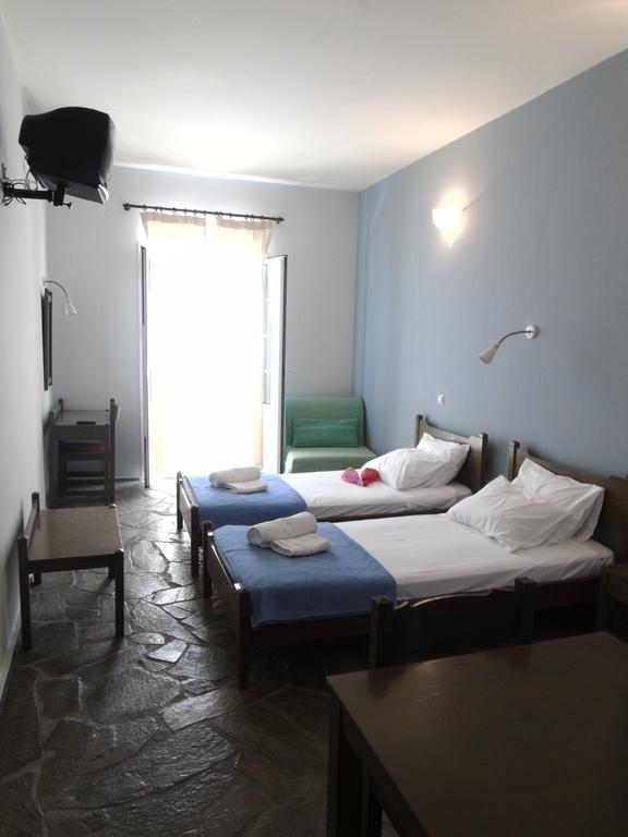 Mely Hotel Kapsálion エクステリア 写真